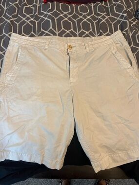 Tommy Bahama Beige Flat Front Cotton Shorts